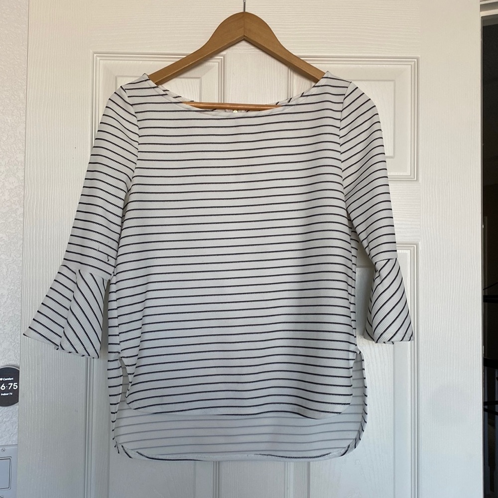 Black and white top